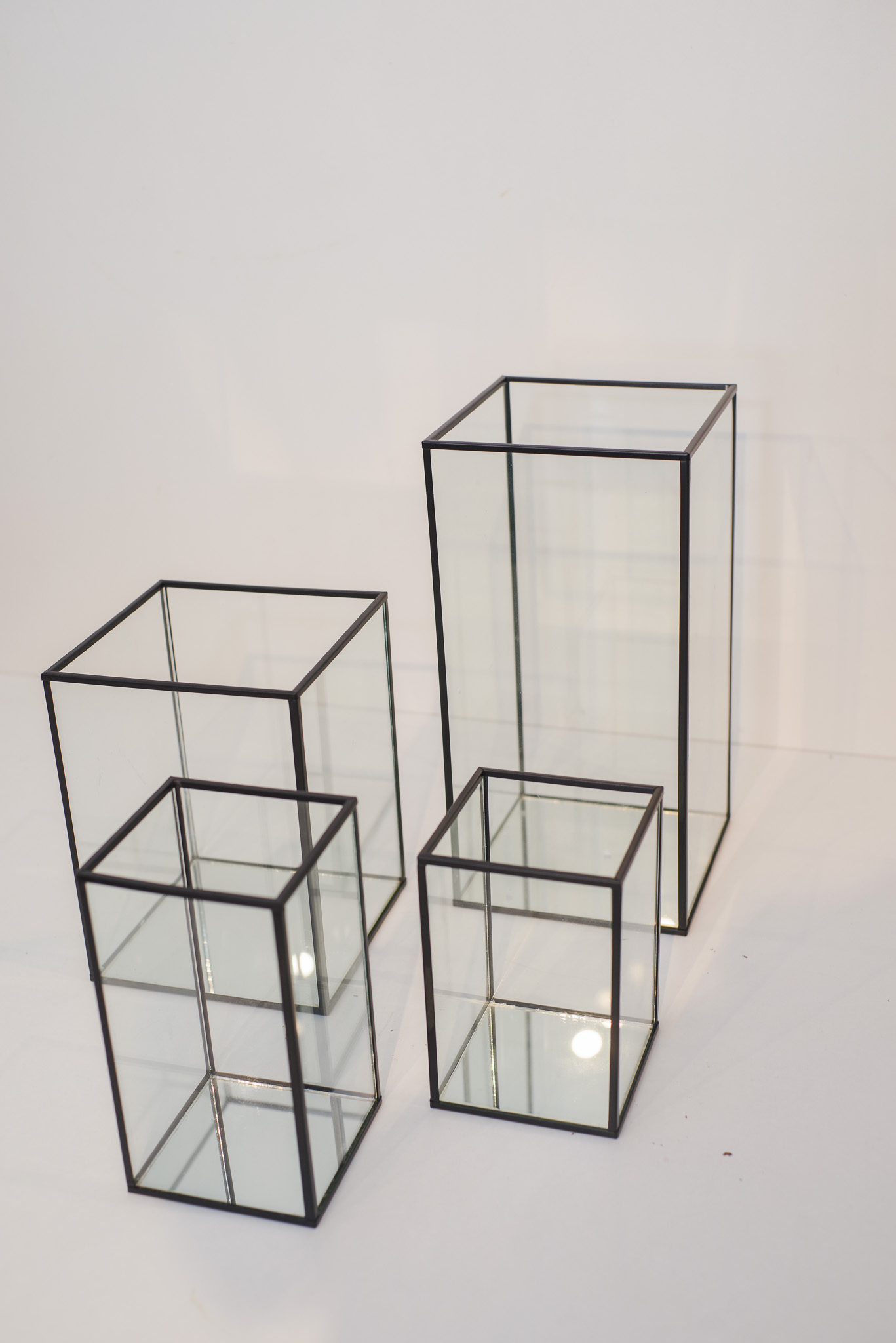 Lantern or candle holder